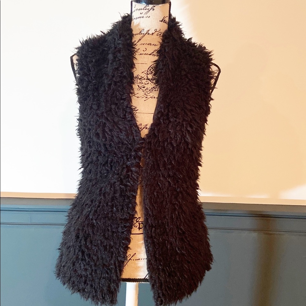 Go CoCo Faux Fur Vest